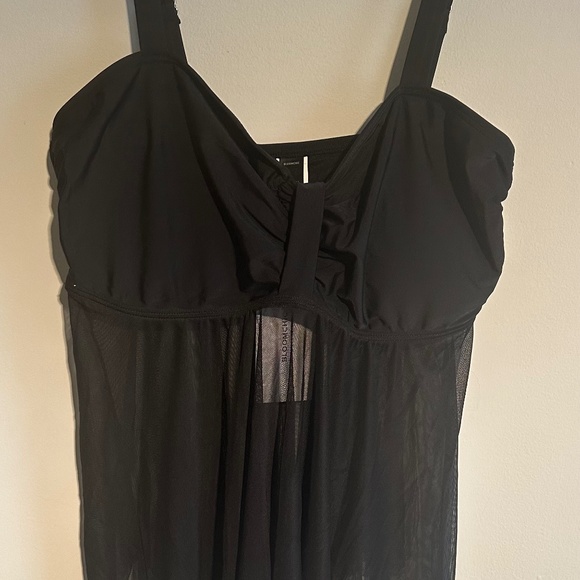 Bloom chic tankini top sheer center - Picture 1 of 2